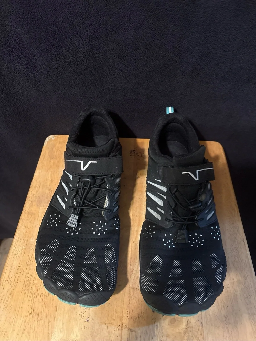Men's Black Lightweight water, shoes with Secure Strap